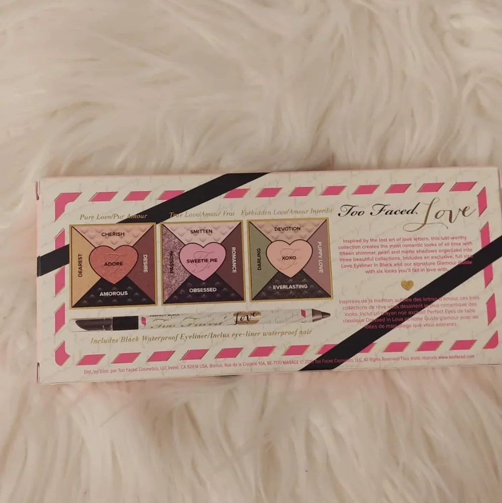 💖 FIRM! NWT TOO FACED LOVE EYESHADOW PALETTE (DISCONTINUED)